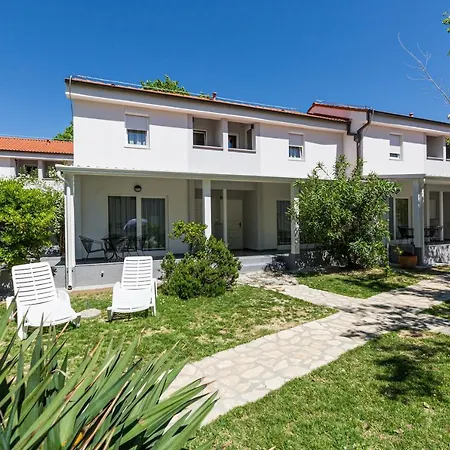 Villas Corinthia Baška Exteriér fotografie