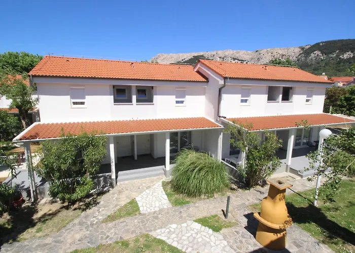 Villas Corinthia