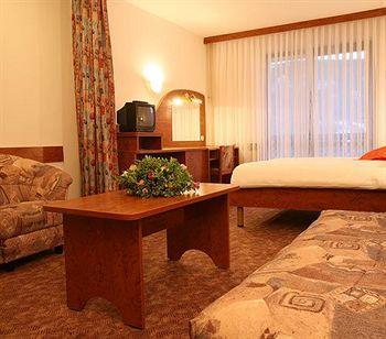 Corinthia 3* Baska (Krk)