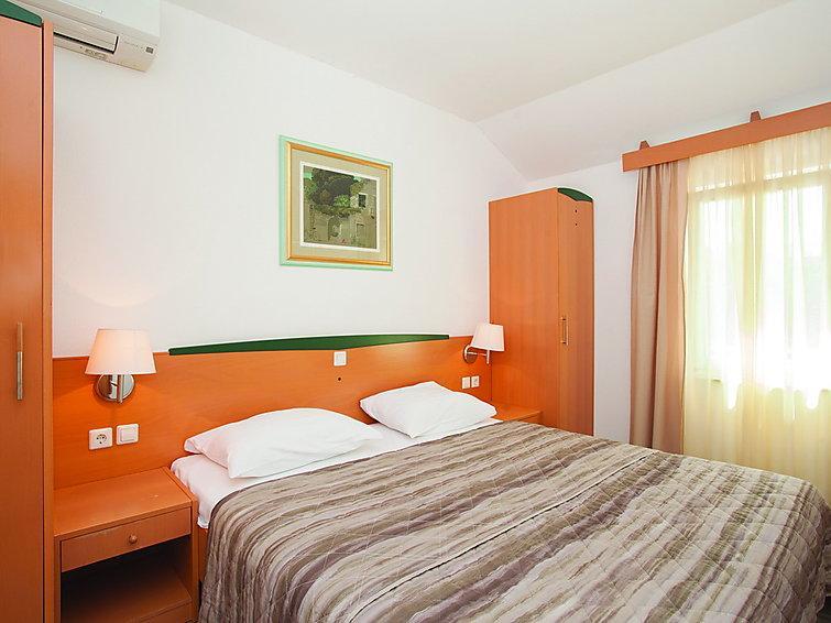 Corinthia Aparthotel