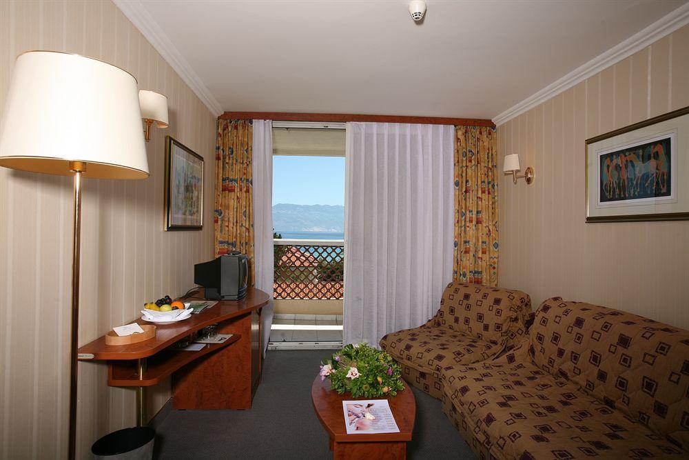 Corinthia Baška